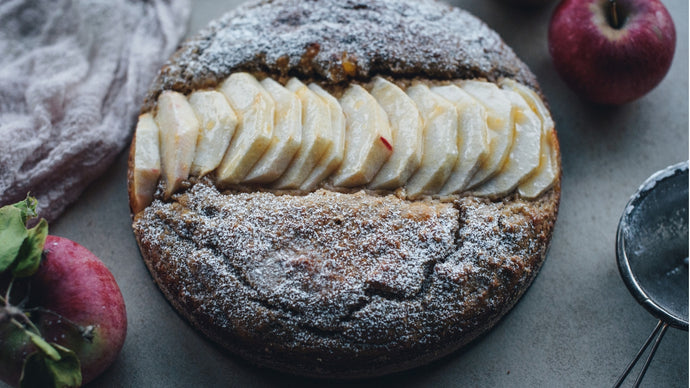 Torta di mele soffice e veloce, senza glutine e latticini